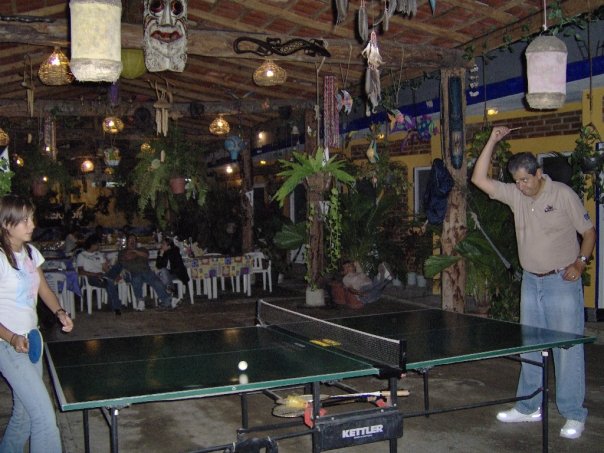 Mesa de Ping Pong En El Campamento Rio Actopan Chicuasen Veracruz Hospedaje y Alojamiento
